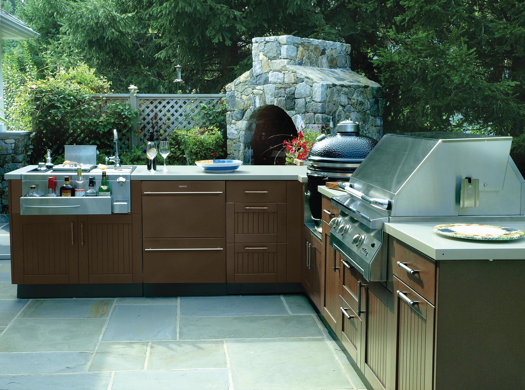 Brown Jordan Outdoor Kitchens