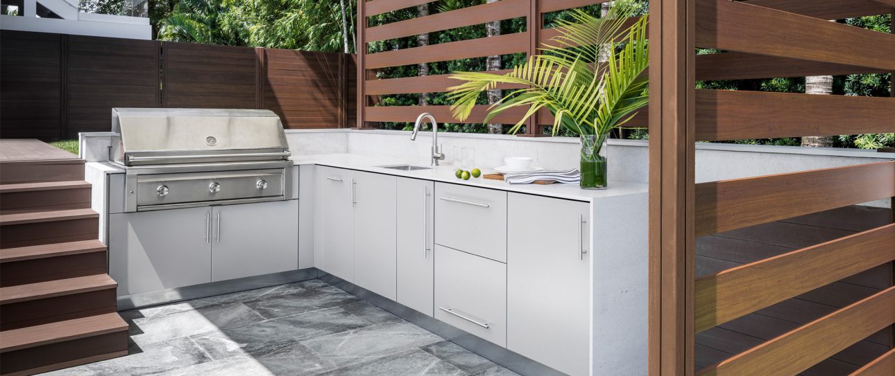 L- Shaped-Outdoor-Kitchen